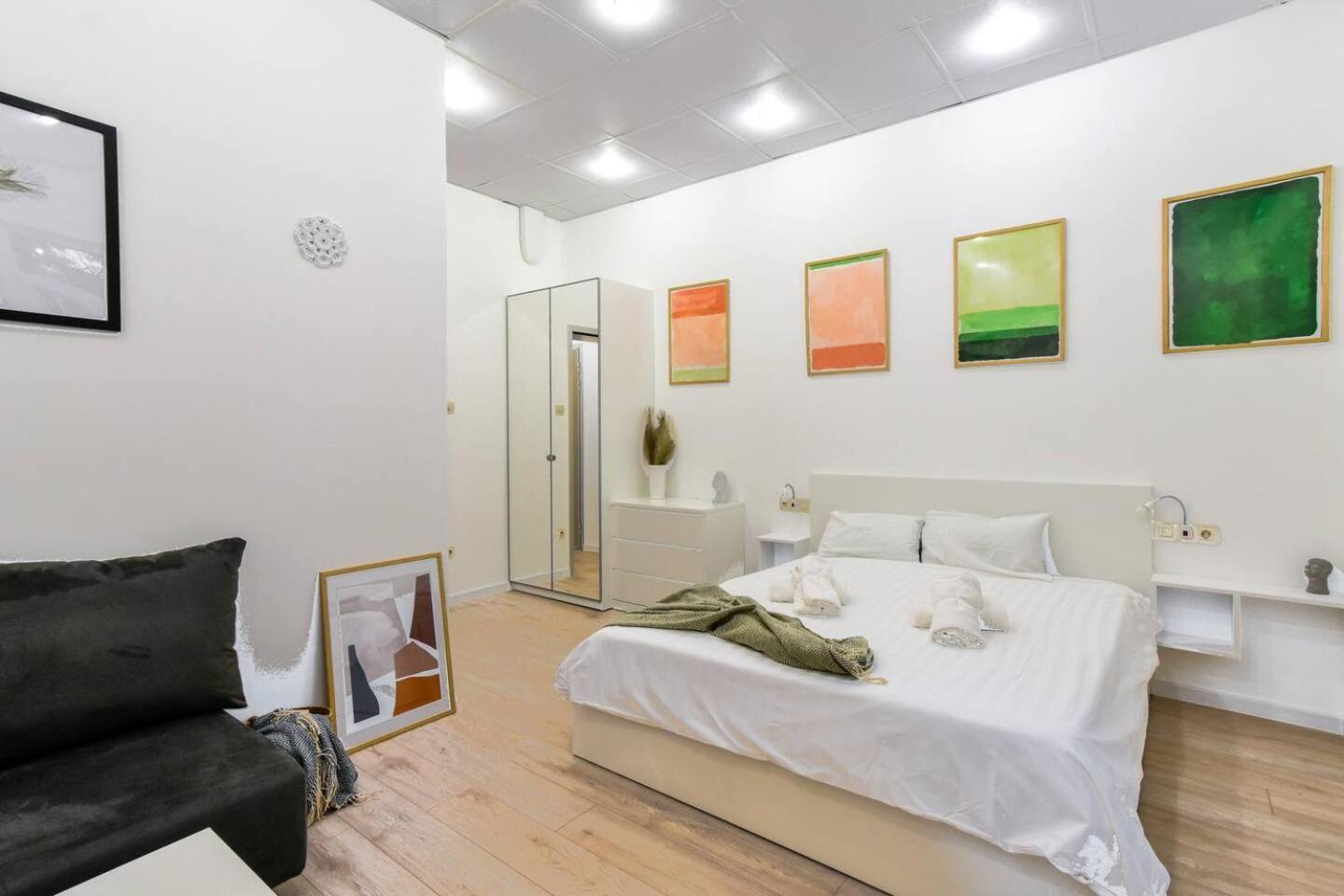 Duplex Condo Prime Location 2Bth 2 Studios 소피아 외부 사진