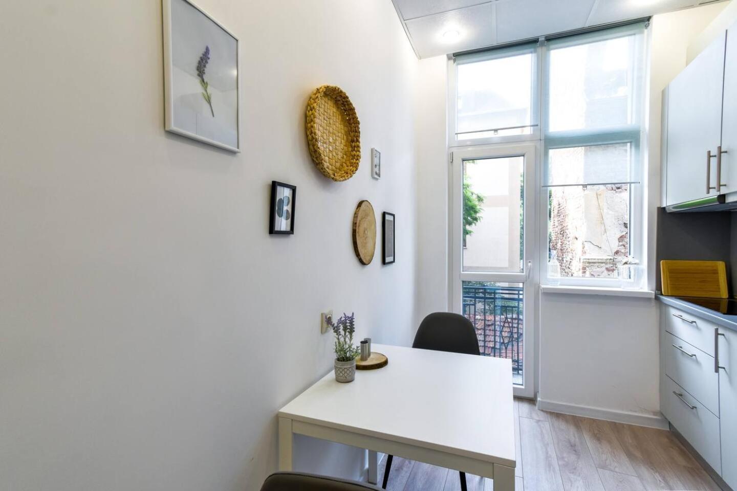 Duplex Condo Prime Location 2Bth 2 Studios 소피아 외부 사진