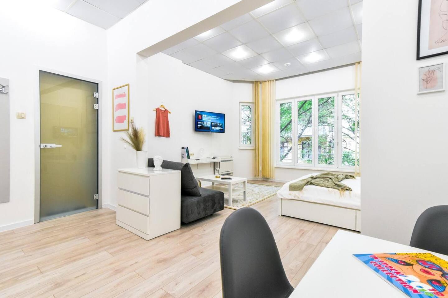Duplex Condo Prime Location 2Bth 2 Studios 소피아 외부 사진
